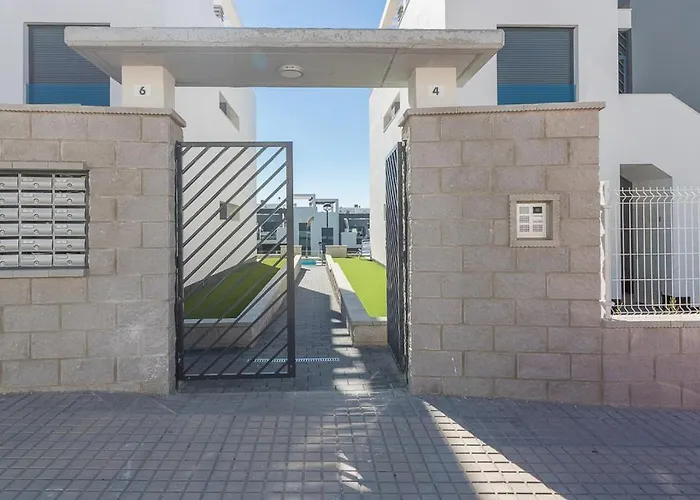 Calle Bullas Topfloor Lejlighed